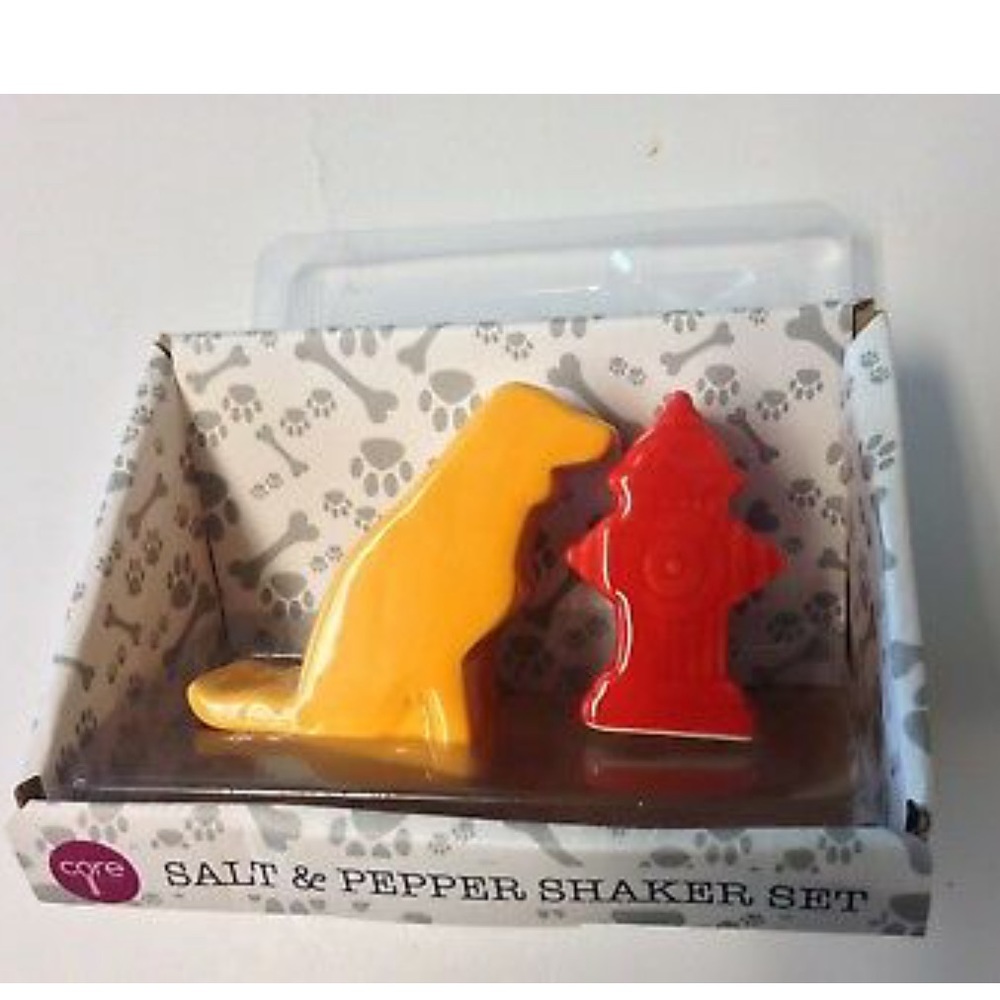 NWT Core Kitchen salt & pepper shakers Dog/Hydrant